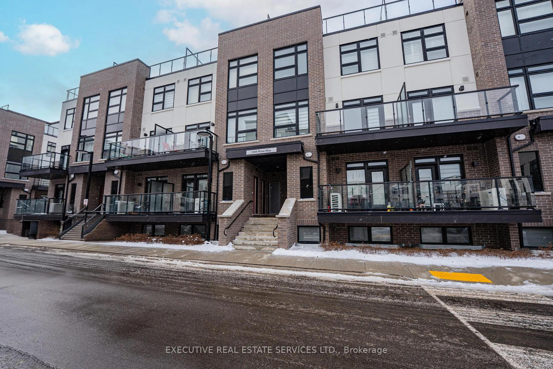 Photo 5 of Unit 105, 1589 Rose Way, Milton, Cobban — HOMEH