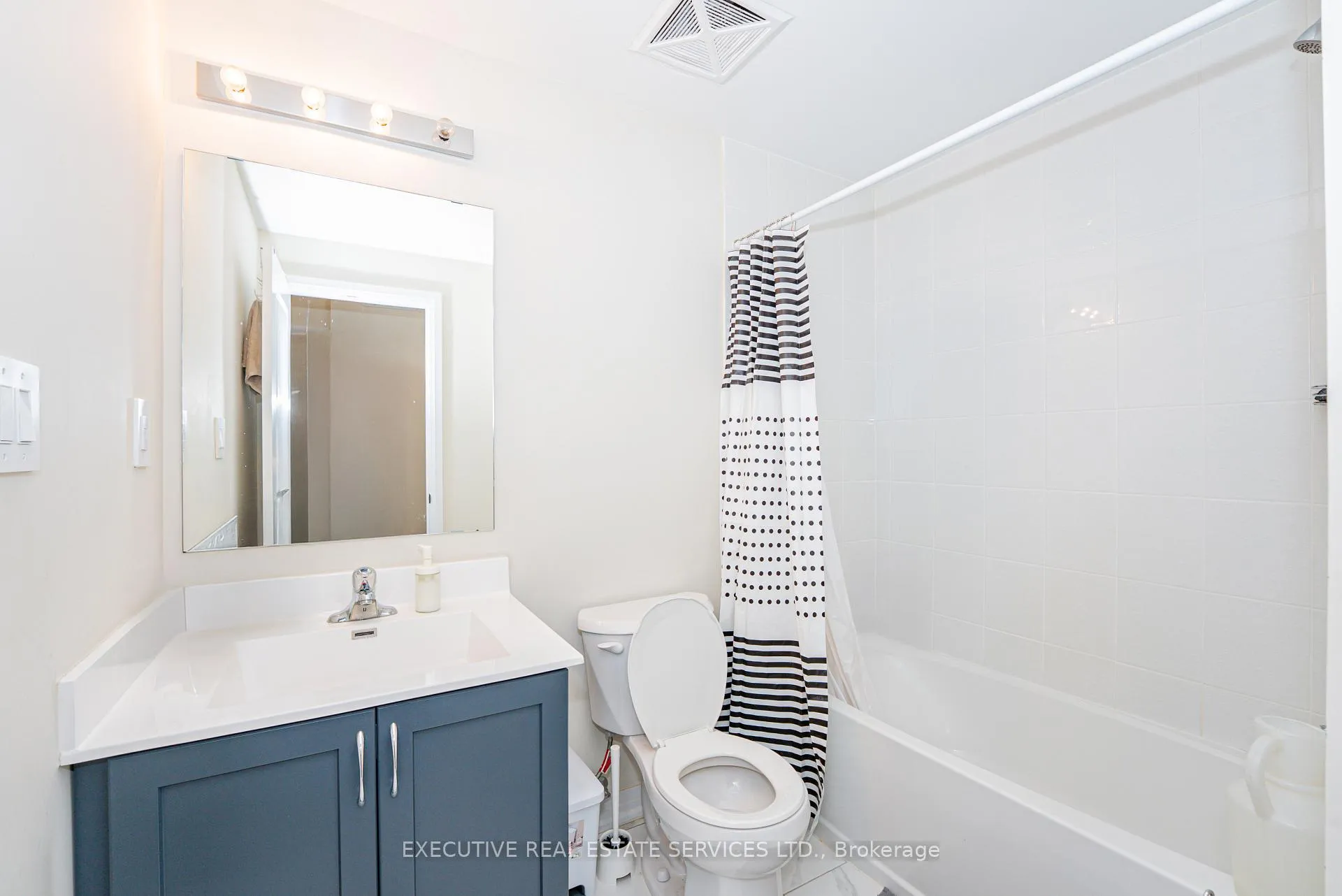Photo 18 of Unit 105, 1589 Rose Way, Milton, Cobban — HOMEH