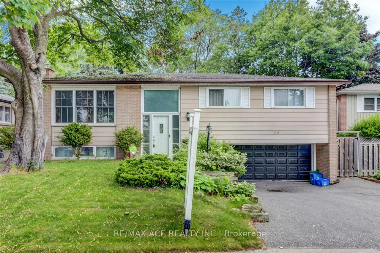 Photo 1 of Unit Main, 206 Mason Drive, Whitby, Downtown Whitby — HOMEH