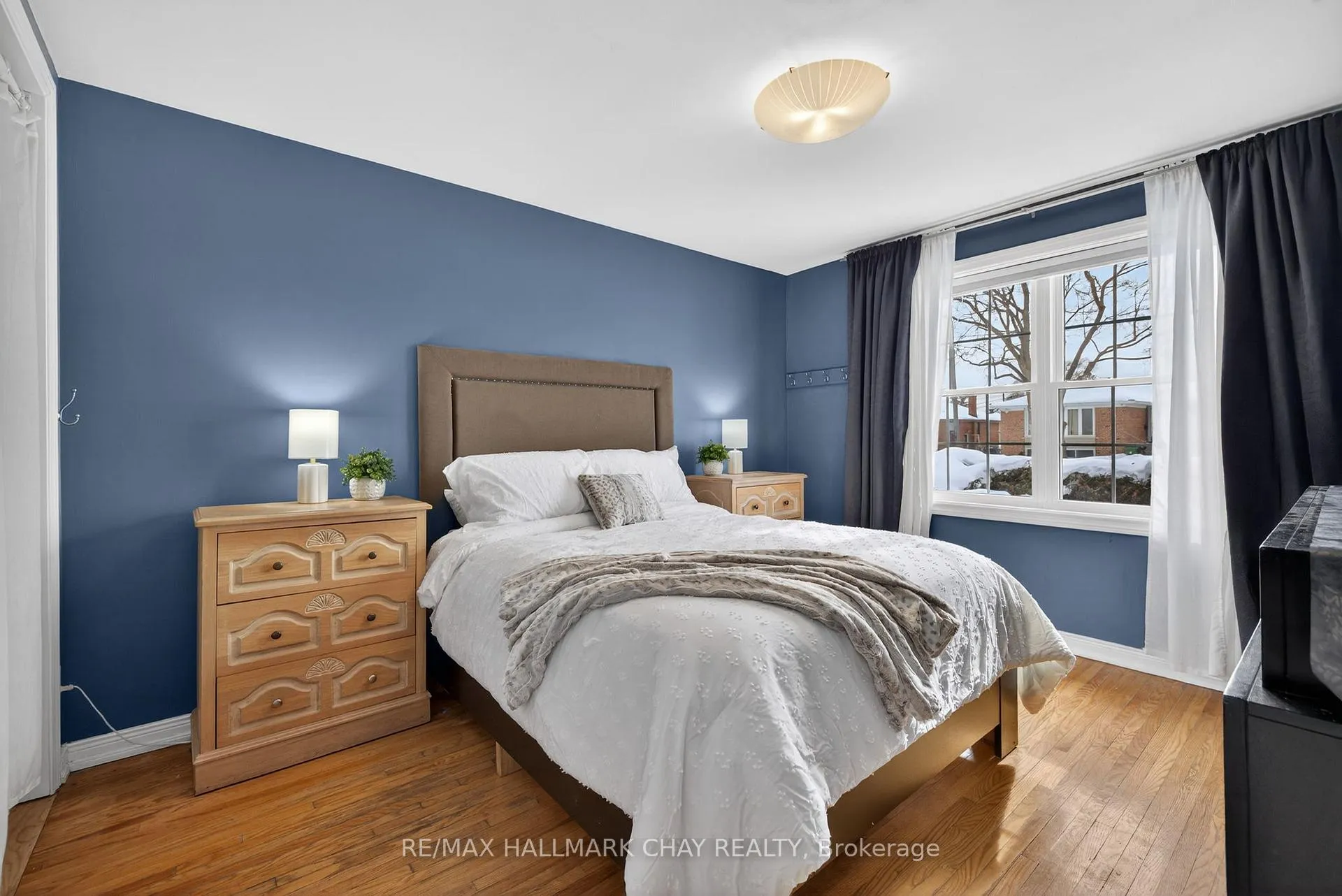 Photo 14 of 8 Ladywood Drive, Etobicoke, Thistletown-Beaumonde Heights — HOMEH