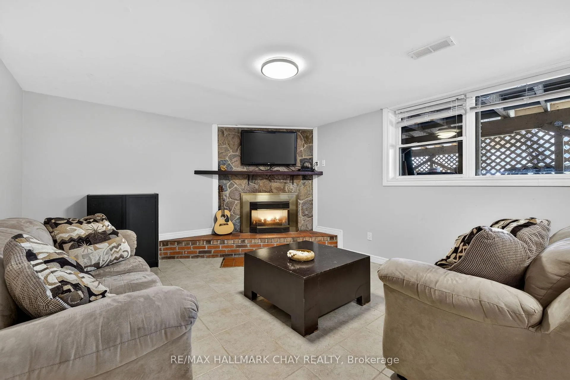 Photo 26 of 8 Ladywood Drive, Etobicoke, Thistletown-Beaumonde Heights — HOMEH