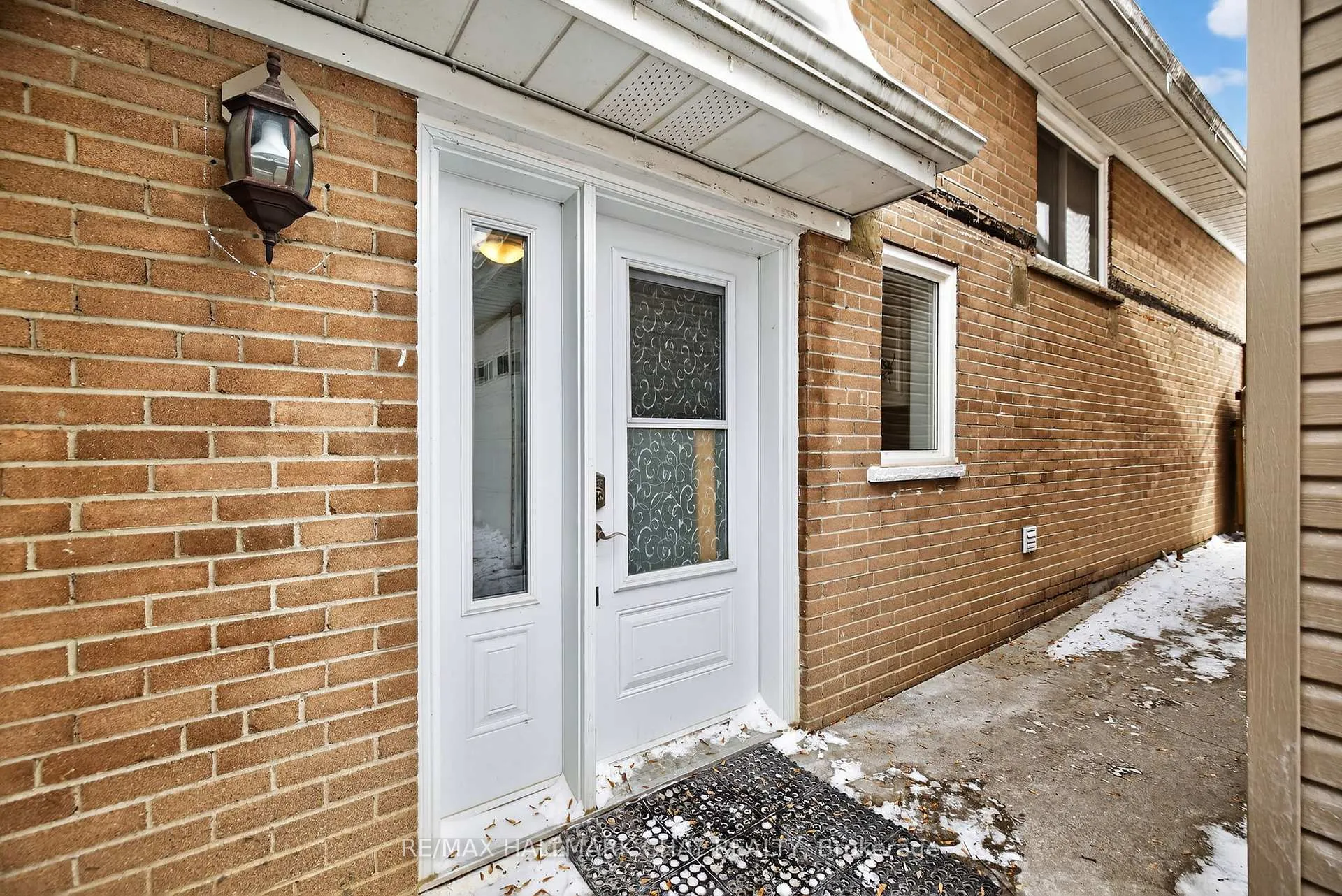 Photo 33 of 8 Ladywood Drive, Etobicoke, Thistletown-Beaumonde Heights — HOMEH