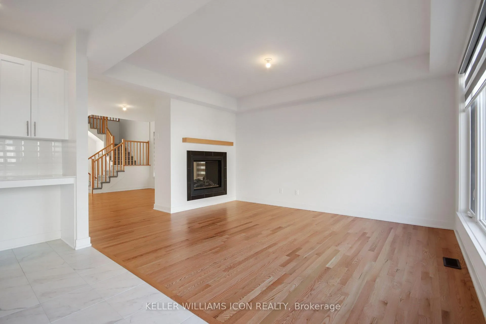 Photo 11 of 533 Bobolink Ridge, Ottawa, Stittsville (South) — HOMEH