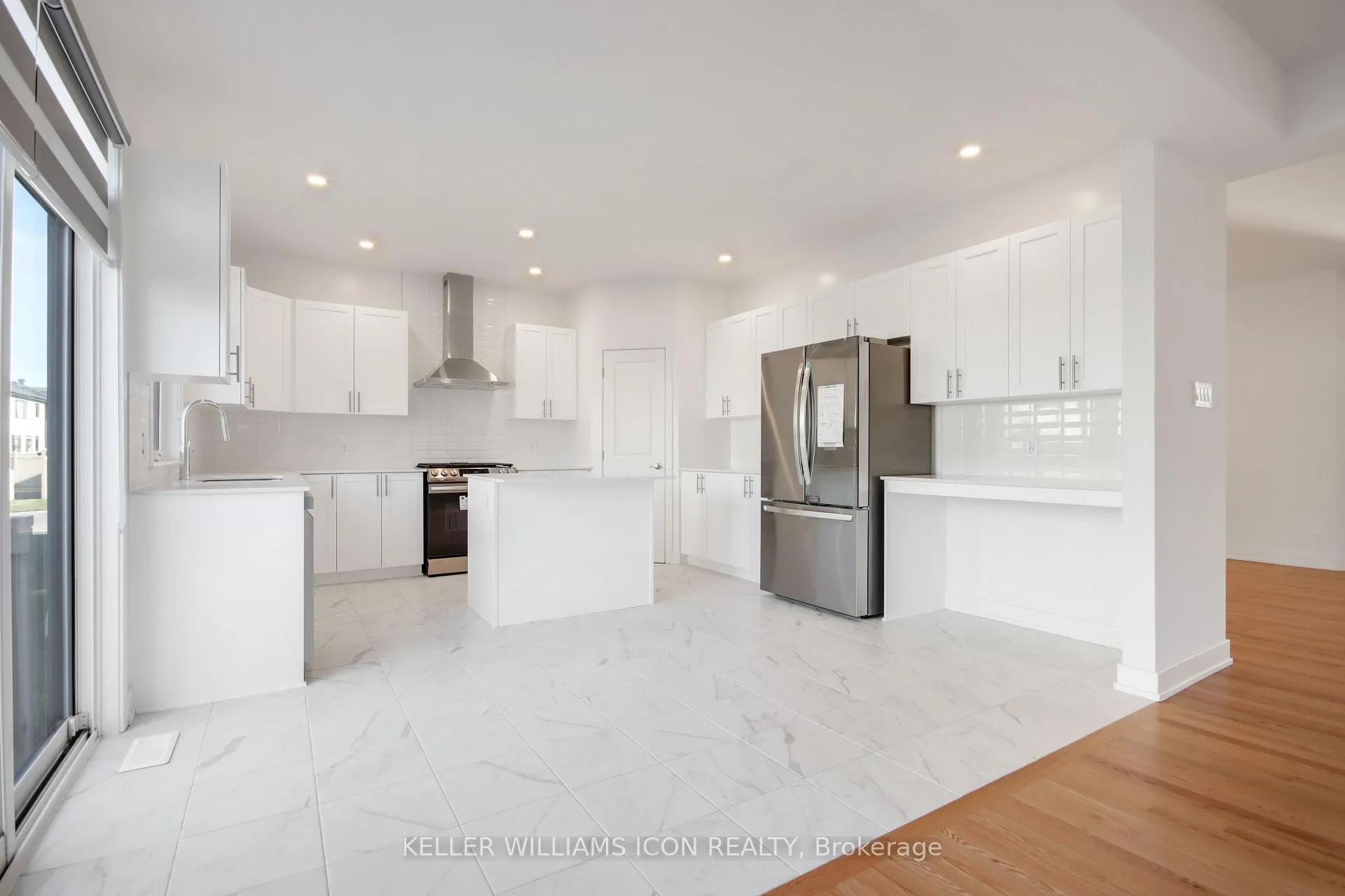Photo 12 of 533 Bobolink Ridge, Ottawa, Stittsville (South) — HOMEH