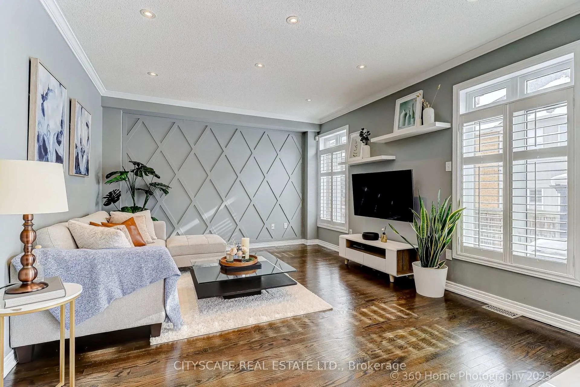 Photo 9 of 381 Summeridge Drive, Vaughan, Patterson — HOMEH