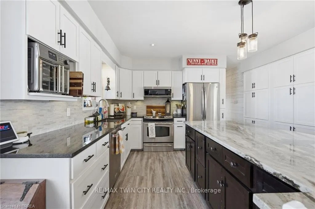 Photo 12 of 216 Big Creek Road, Brant, Brantford Twp — HOMEH
