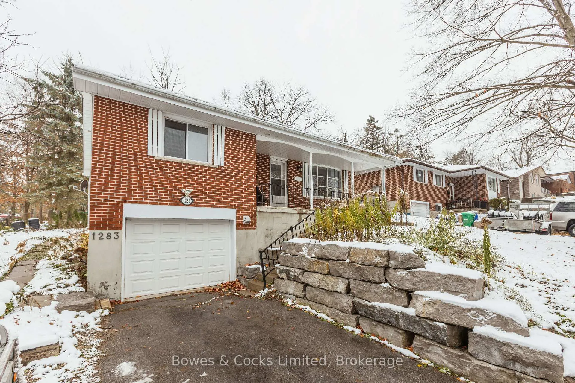Photo 4 of 1283 Amundsen Avenue, Peterborough, Northcrest Ward 5 — HOMEH