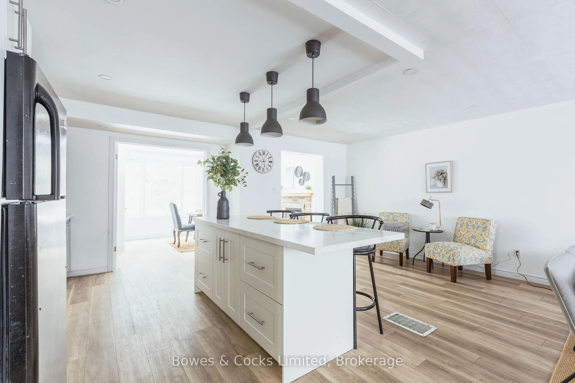 Photo 20 of 1283 Amundsen Avenue, Peterborough, Northcrest Ward 5 — HOMEH