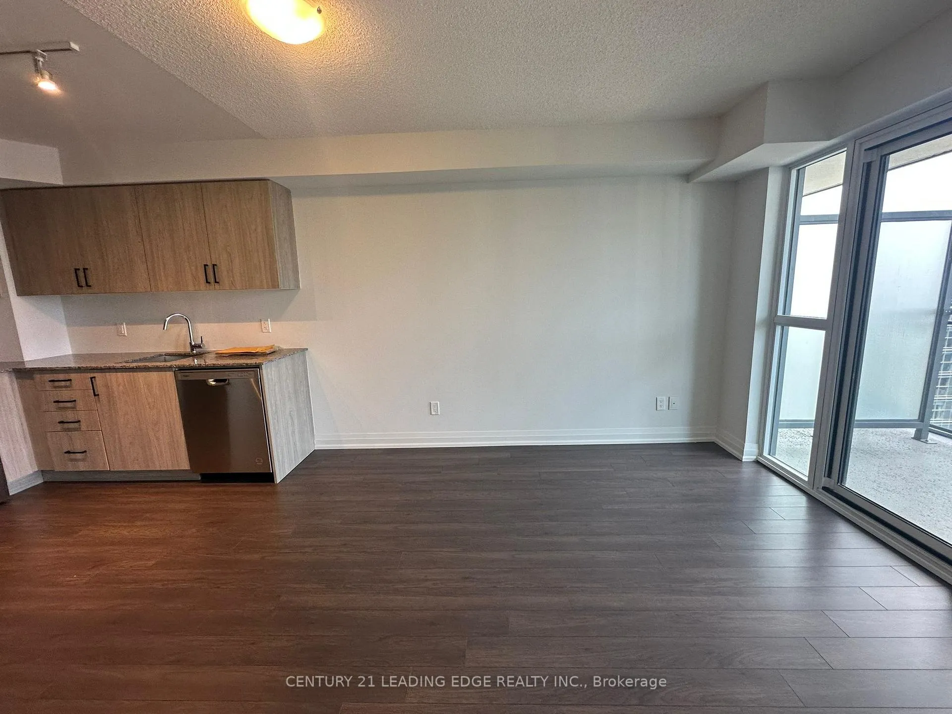 Front of Unit 1703, 20 Meadowglen Place