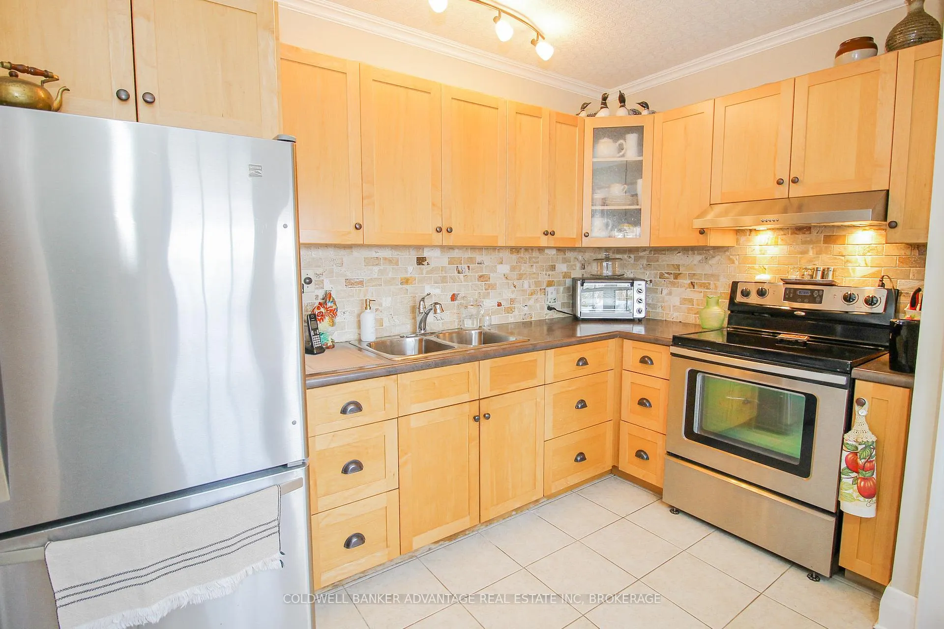 Photo 10 of 119 Edgar Street, Welland, Prince Charles — HOMEH