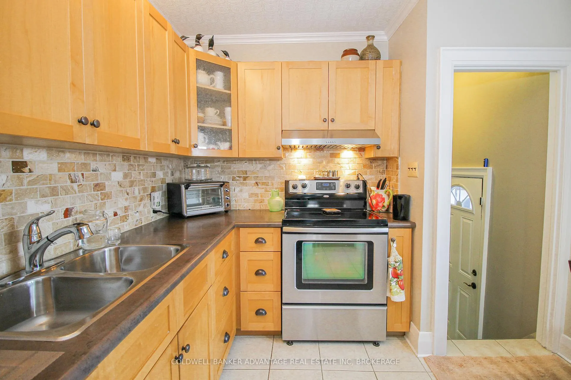 Photo 11 of 119 Edgar Street, Welland, Prince Charles — HOMEH