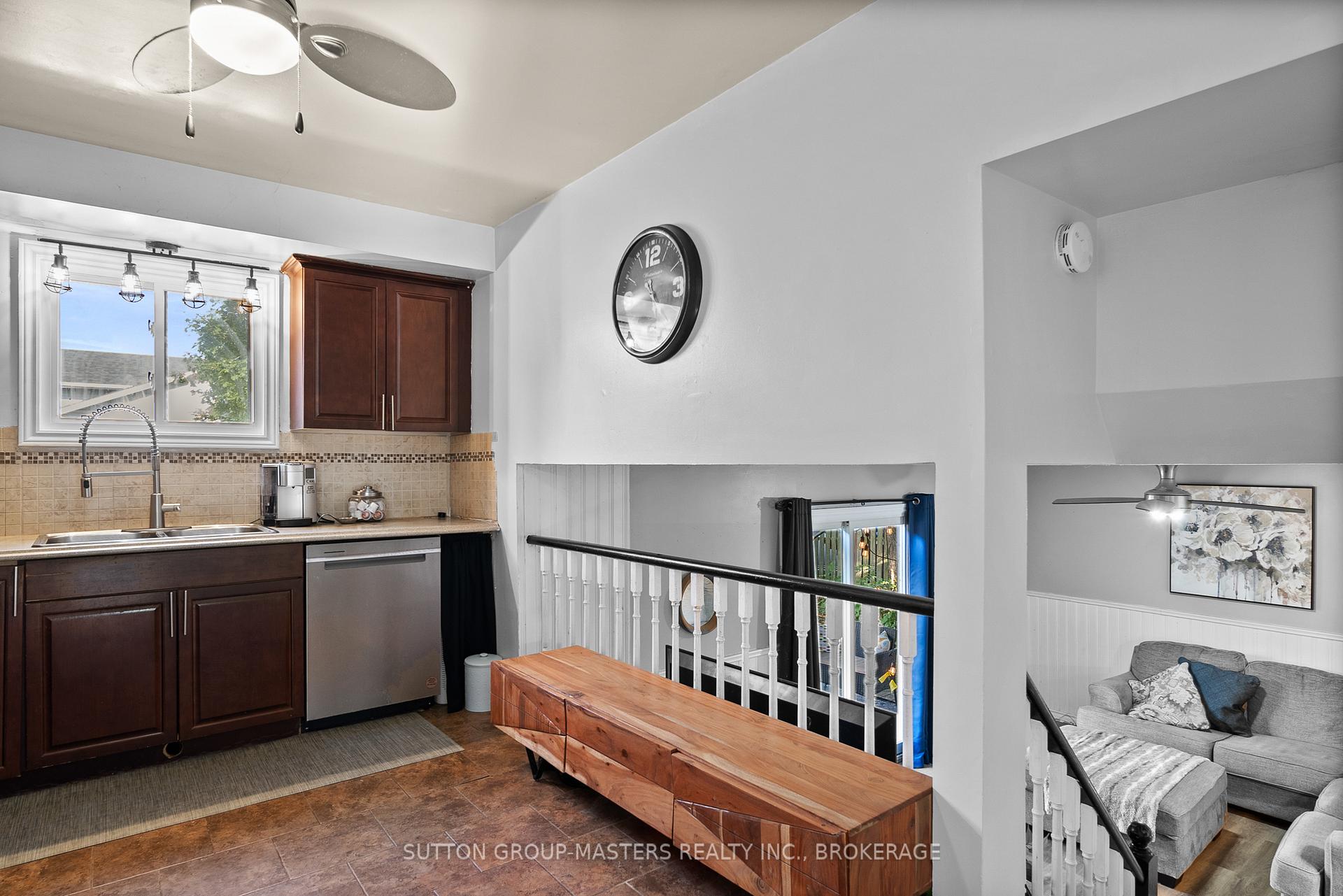 Photo 13 of 66 Nicholson Crescent, Loyalist, Amherstview — HOMEH