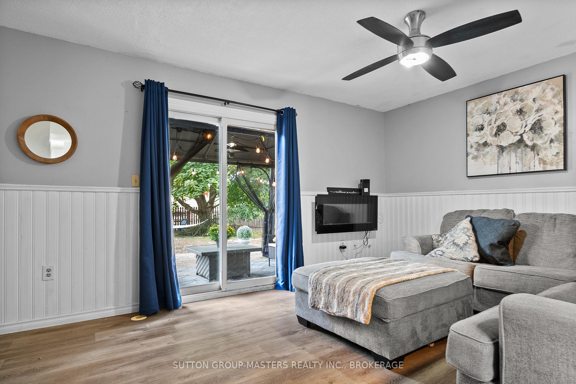 Photo 15 of 66 Nicholson Crescent, Loyalist, Amherstview — HOMEH