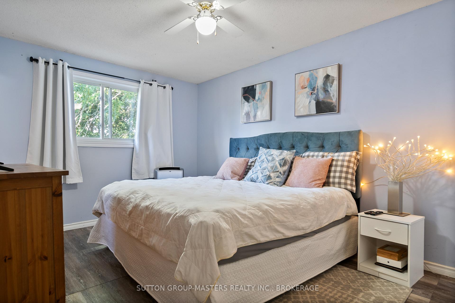 Photo 19 of 66 Nicholson Crescent, Loyalist, Amherstview — HOMEH