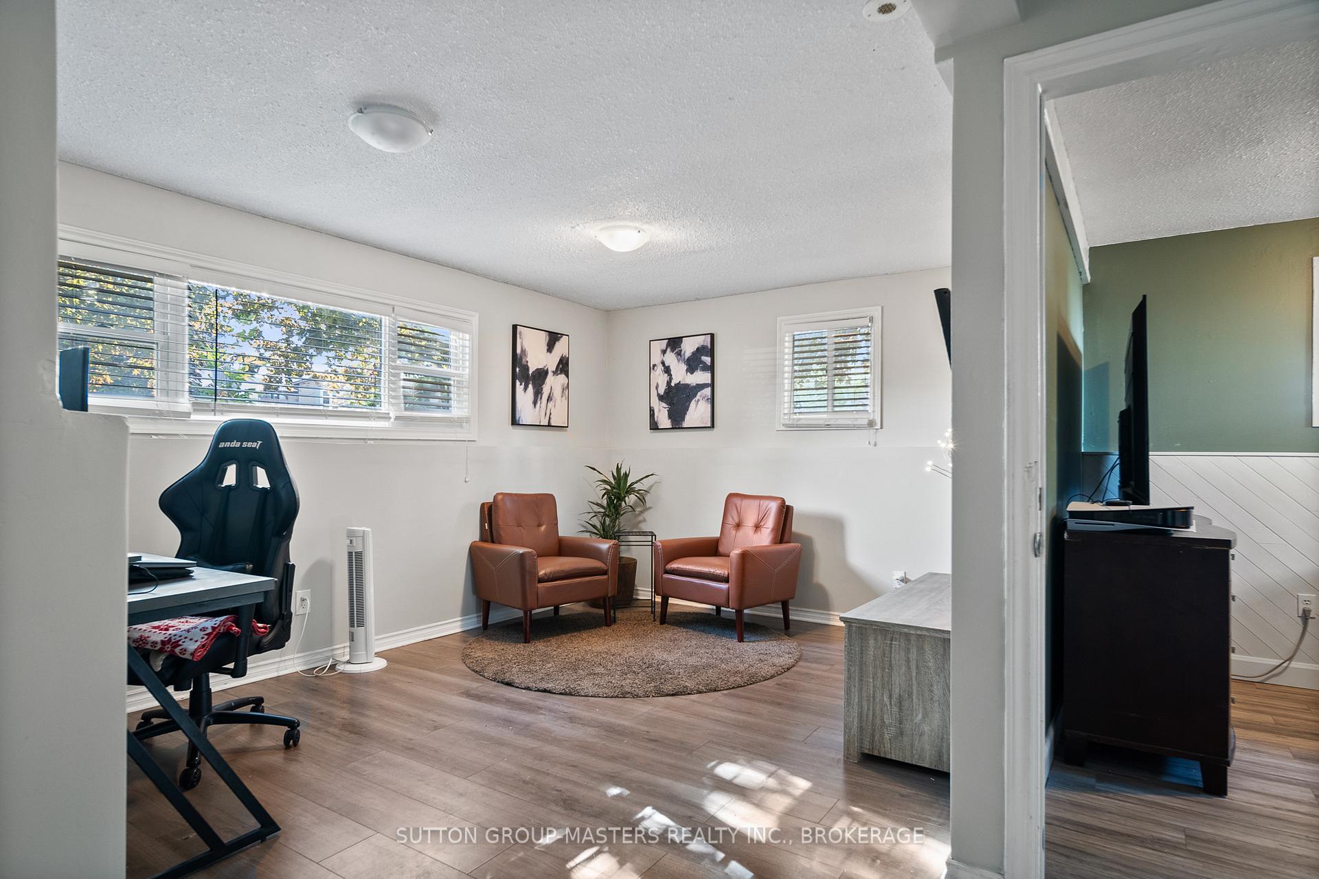 Photo 27 of 66 Nicholson Crescent, Loyalist, Amherstview — HOMEH