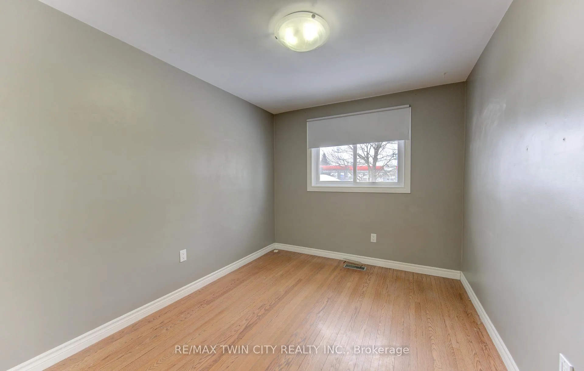 Photo 18 of Unit A, 600 Mount Anne Drive, Waterloo — HOMEH
