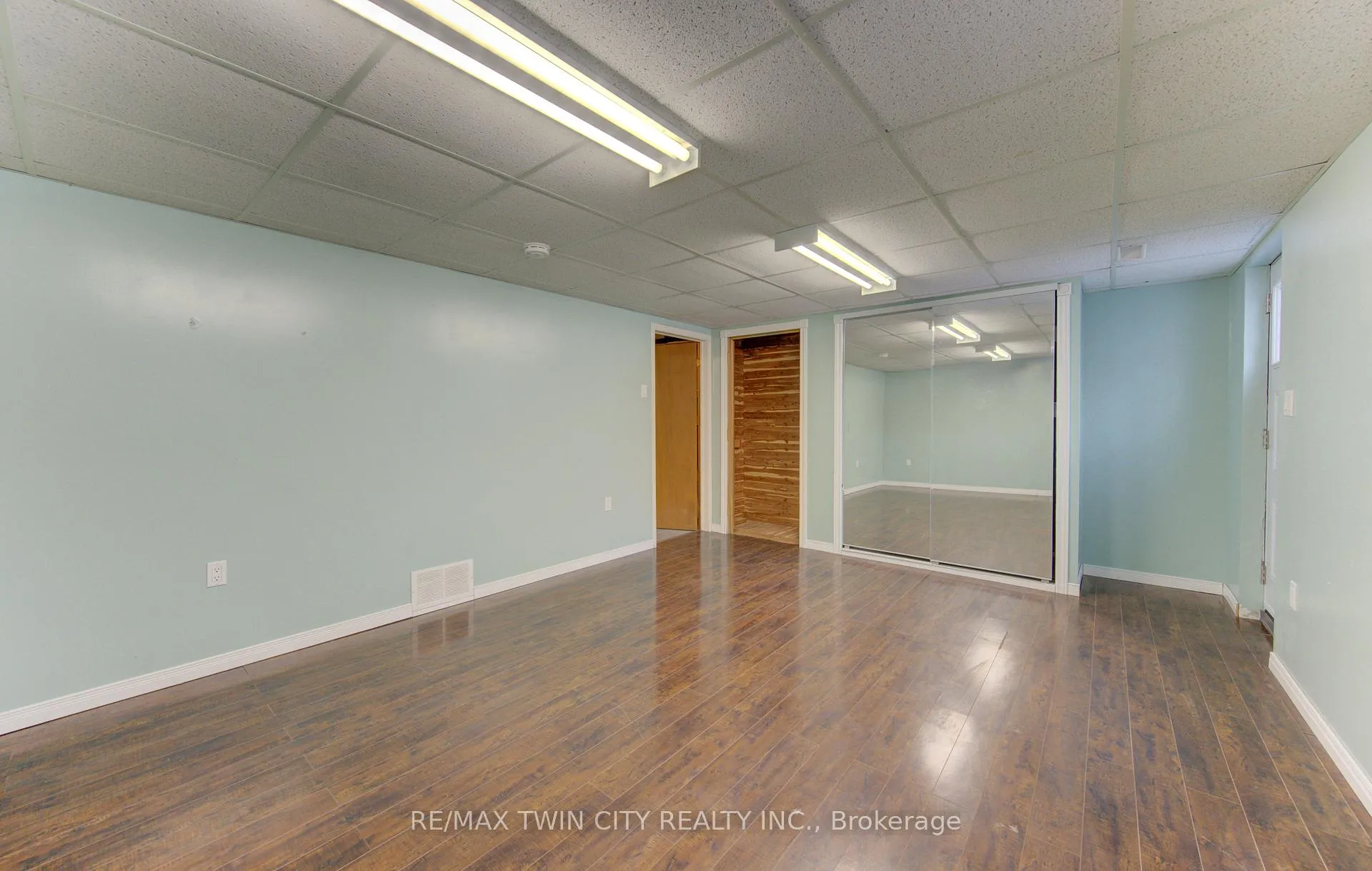 Photo 22 of Unit A, 600 Mount Anne Drive, Waterloo — HOMEH