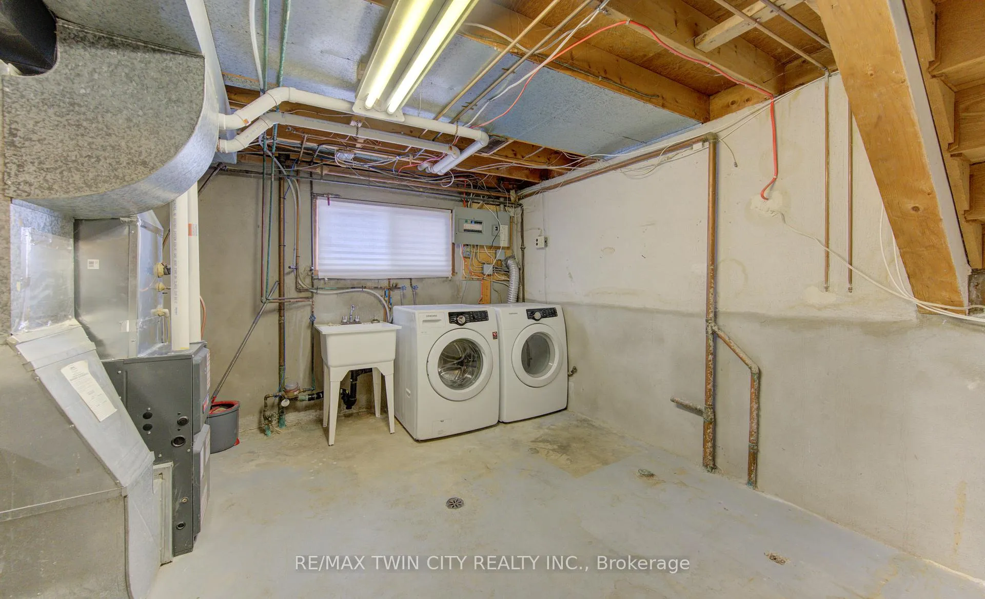 Photo 26 of Unit A, 600 Mount Anne Drive, Waterloo — HOMEH
