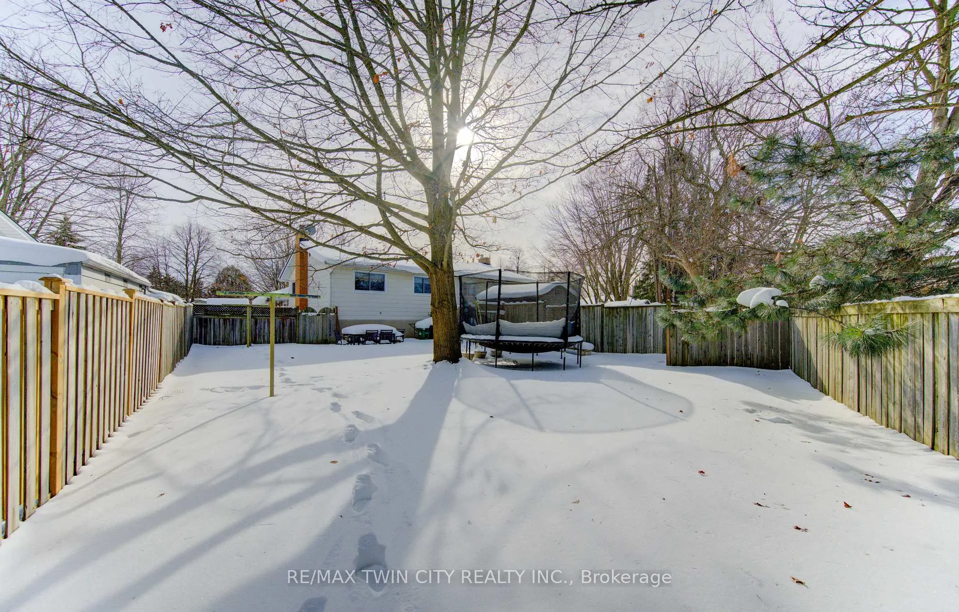 Photo 29 of Unit A, 600 Mount Anne Drive, Waterloo — HOMEH
