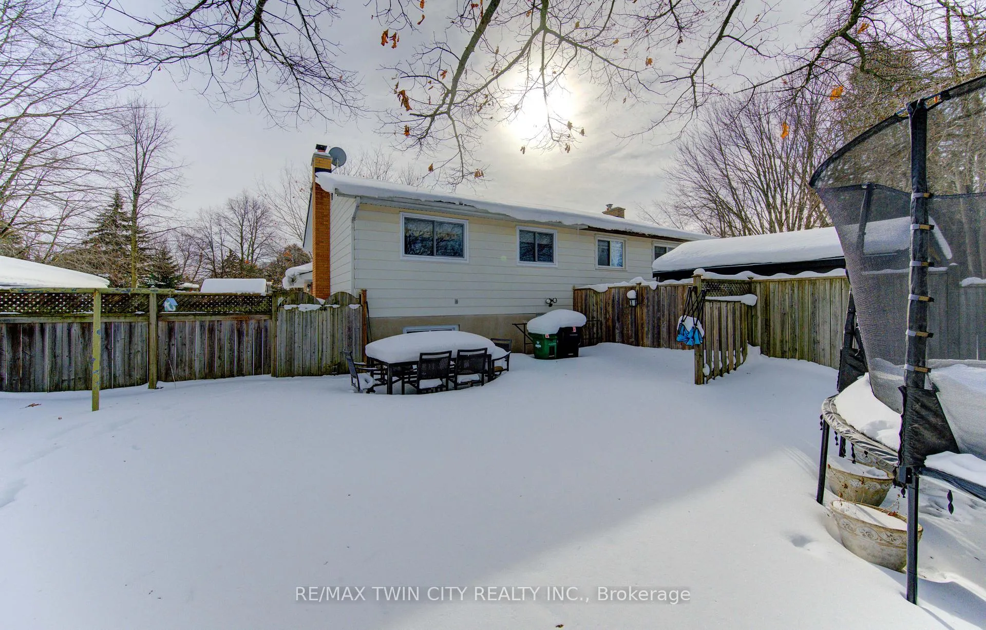 Photo 30 of Unit A, 600 Mount Anne Drive, Waterloo — HOMEH