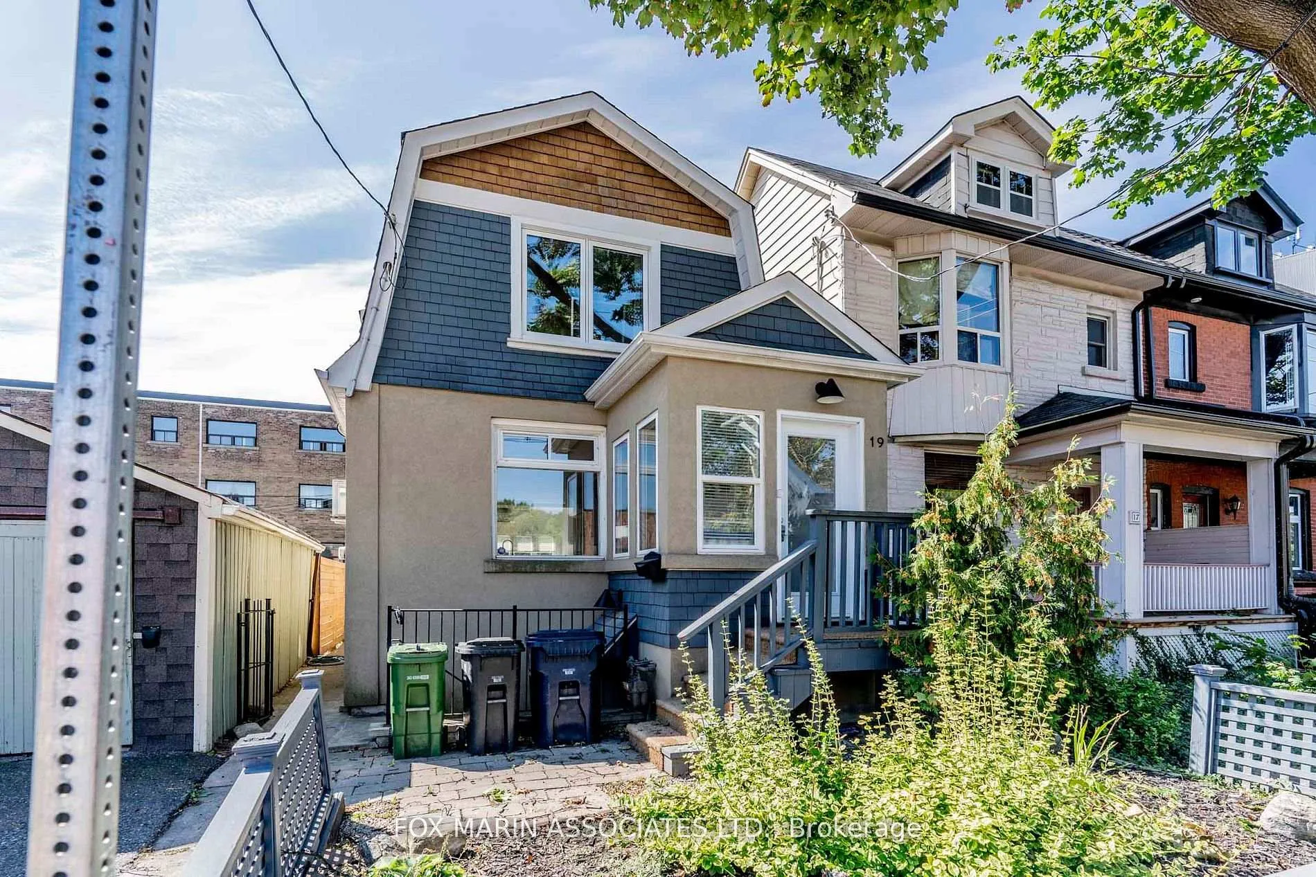 Photo 1 of Unit Lower, 19 Pretoria Avenue, Toronto, Playter Estates-Danforth — HOMEH