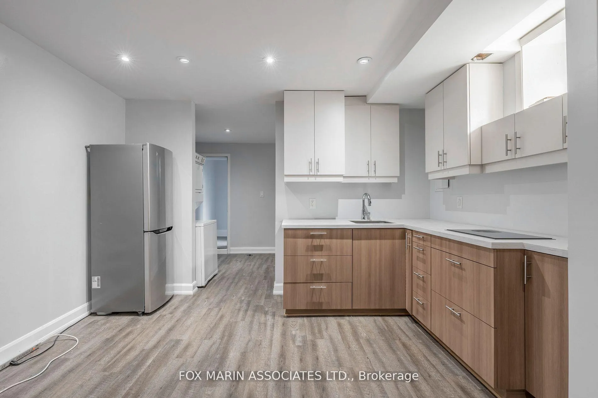 Photo 3 of Unit Lower, 19 Pretoria Avenue, Toronto, Playter Estates-Danforth — HOMEH
