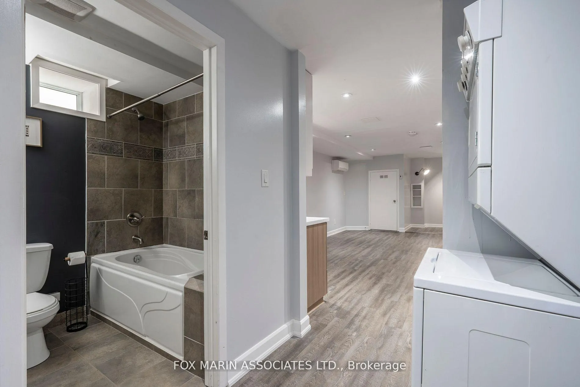 Photo 6 of Unit Lower, 19 Pretoria Avenue, Toronto, Playter Estates-Danforth — HOMEH