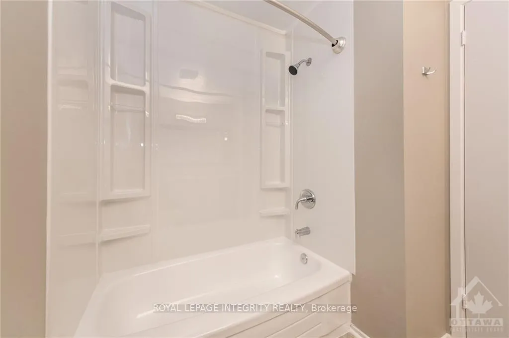 Photo 21 of 170 Salter Crescent, Ottawa, Kanata - Beaverbrook — HOMEH