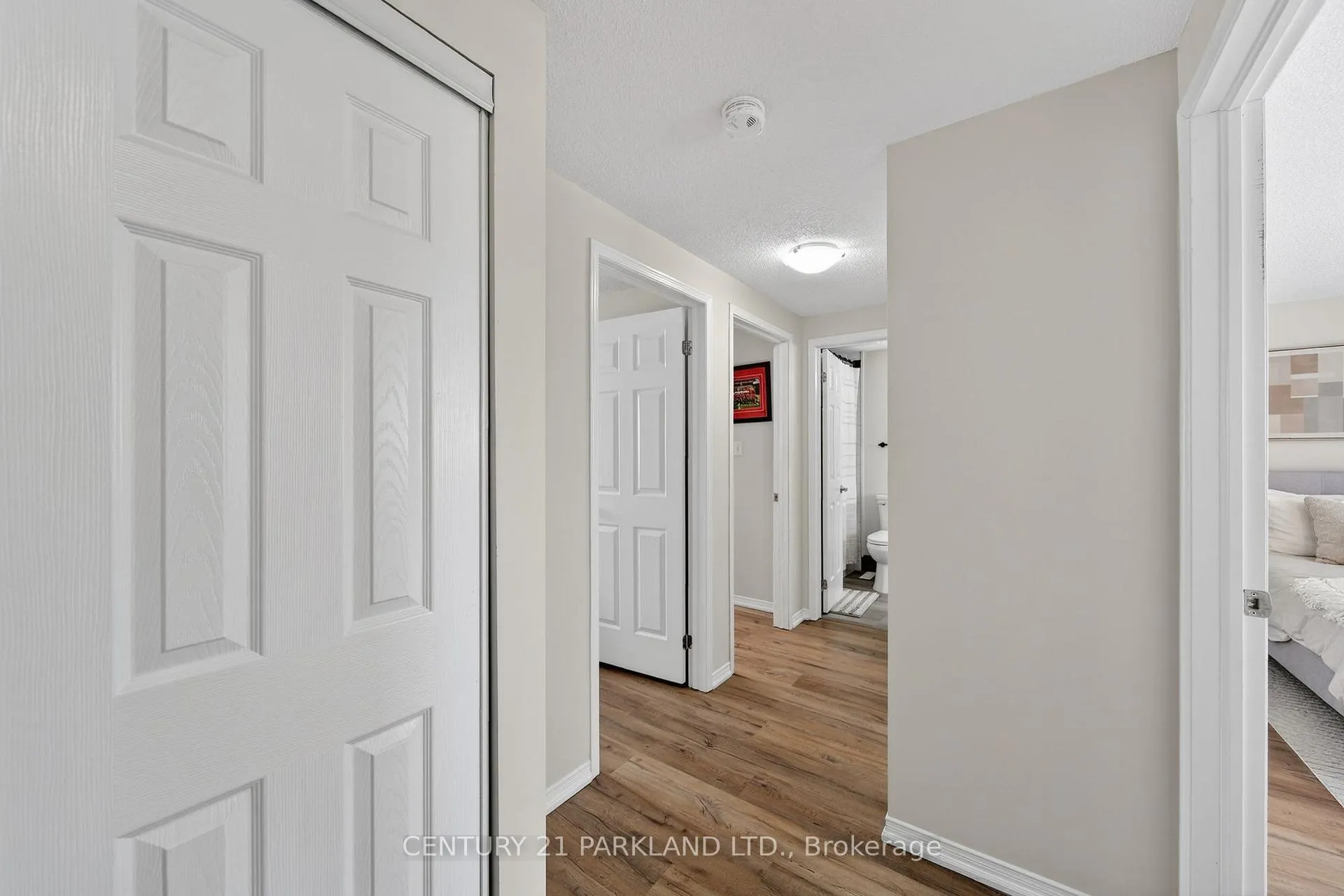 Photo 28 of 3 Majesty Boulevard, Barrie, Innis-Shore — HOMEH