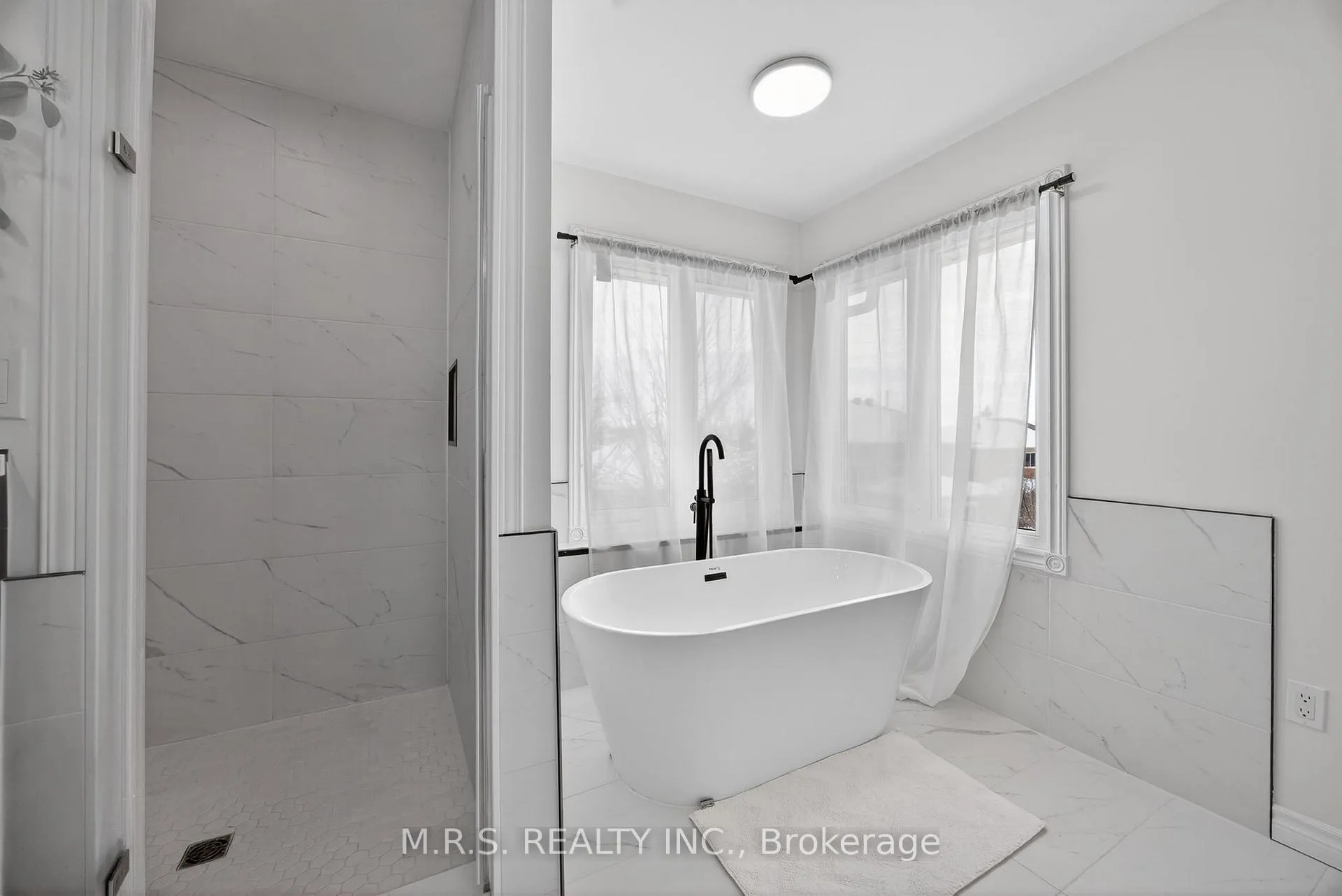 Photo 28 of 11 Barwick Drive, Barrie, West Bayfield — HOMEH