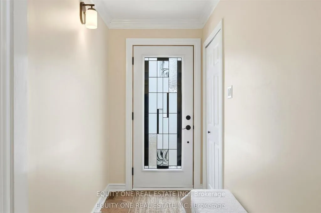 Photo 4 of 17 Savage Drive, Ottawa, Stittsville (Central) — HOMEH