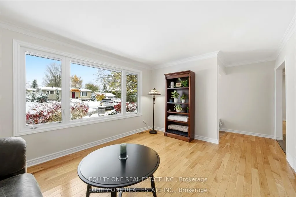 Photo 7 of 17 Savage Drive, Ottawa, Stittsville (Central) — HOMEH