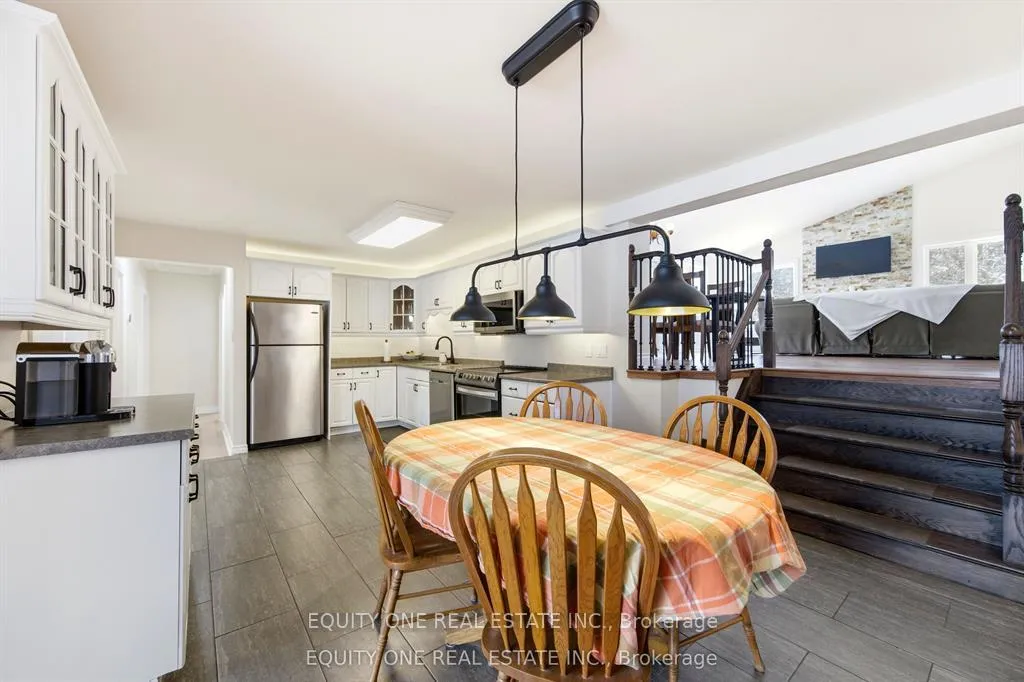 Photo 14 of 17 Savage Drive, Ottawa, Stittsville (Central) — HOMEH