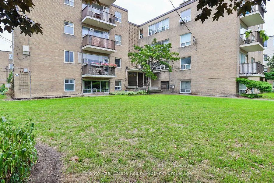 Photo 2 of Unit 303, 55 Neptune Drive, Toronto, Englemount-Lawrence — HOMEH