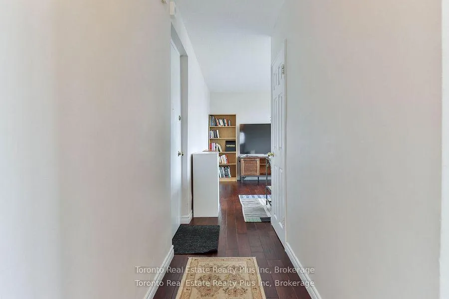 Photo 5 of Unit 303, 55 Neptune Drive, Toronto, Englemount-Lawrence — HOMEH