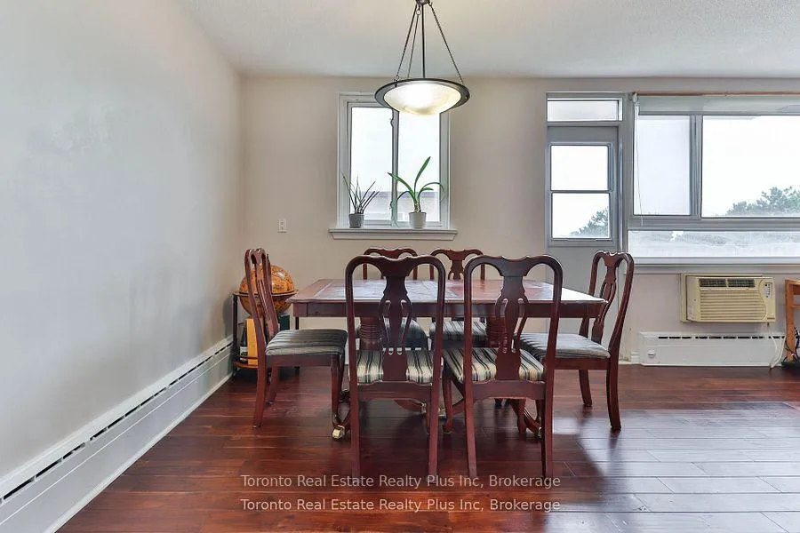 Photo 13 of Unit 303, 55 Neptune Drive, Toronto, Englemount-Lawrence — HOMEH
