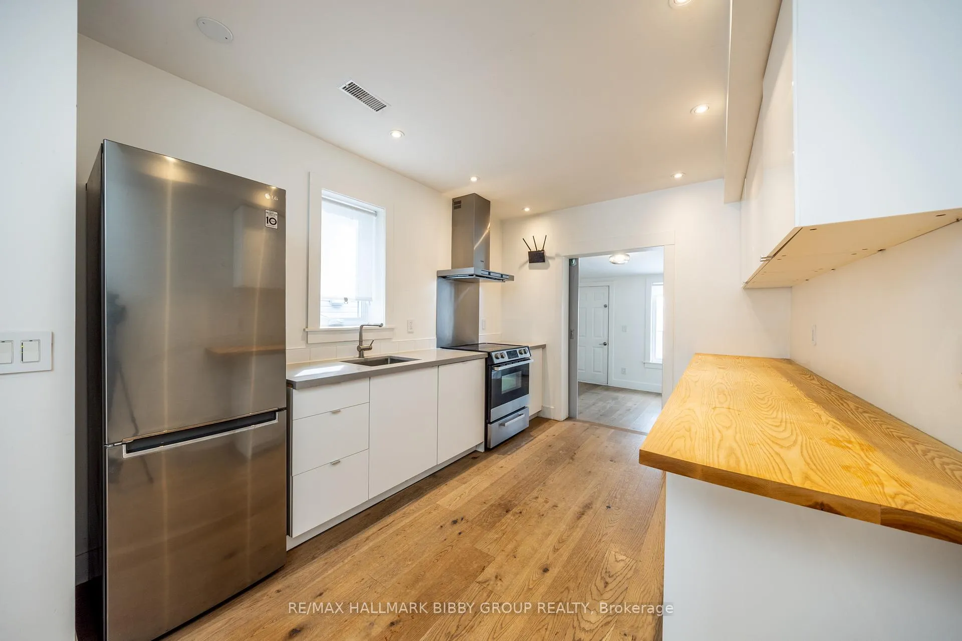 Photo 2 of Unit Main & Lower, 310 Pape Avenue, Toronto, South Riverdale — HOMEH