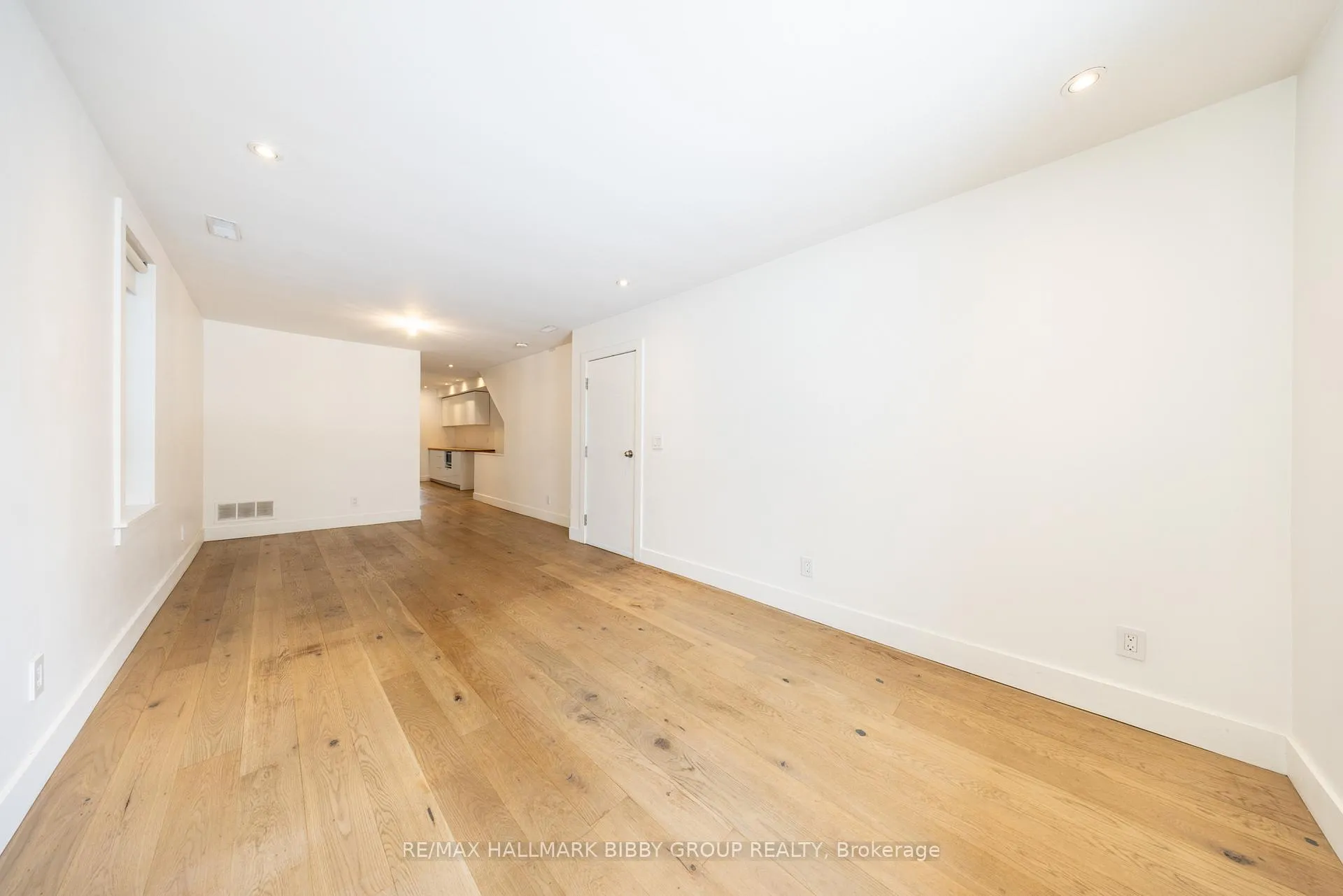 Photo 7 of Unit Main & Lower, 310 Pape Avenue, Toronto, South Riverdale — HOMEH
