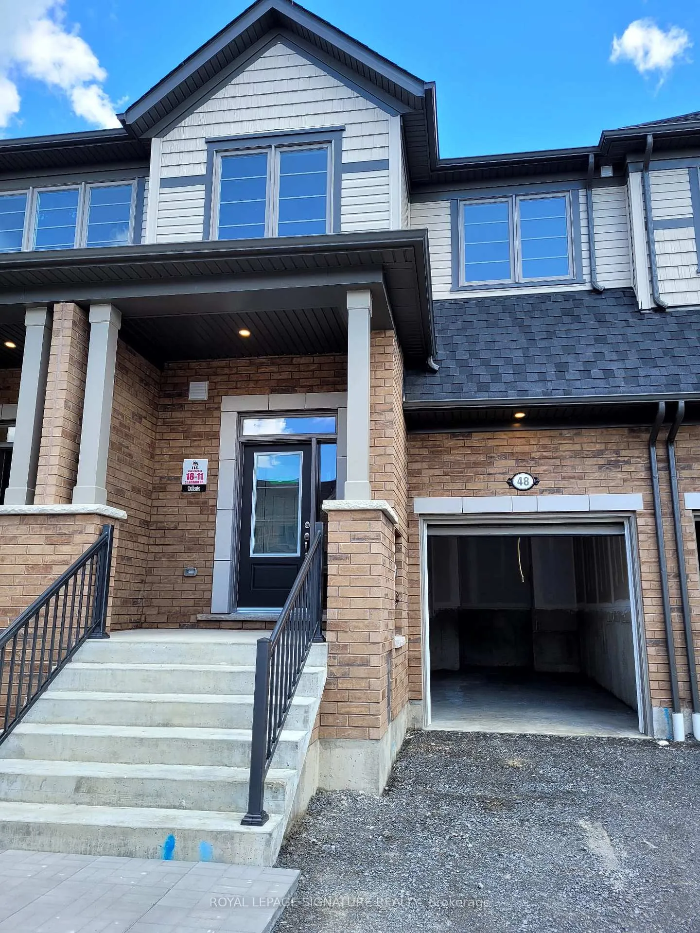 Photo 2 of 48 Bayardo Drive, Oshawa, Windfields — HOMEH