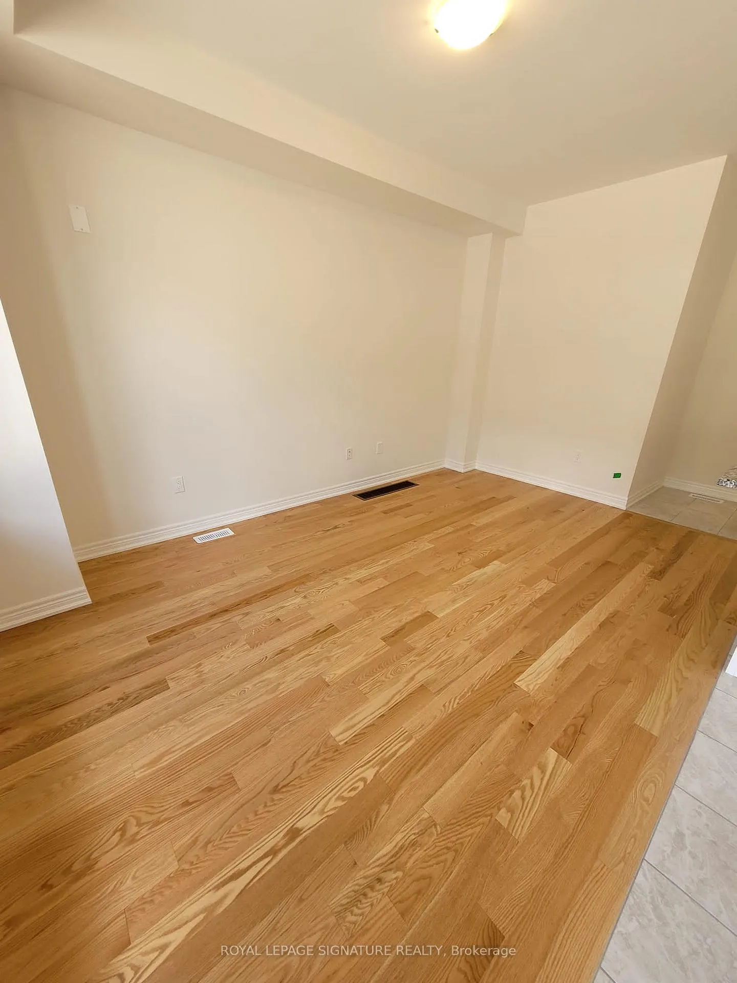 Photo 8 of 48 Bayardo Drive, Oshawa, Windfields — HOMEH