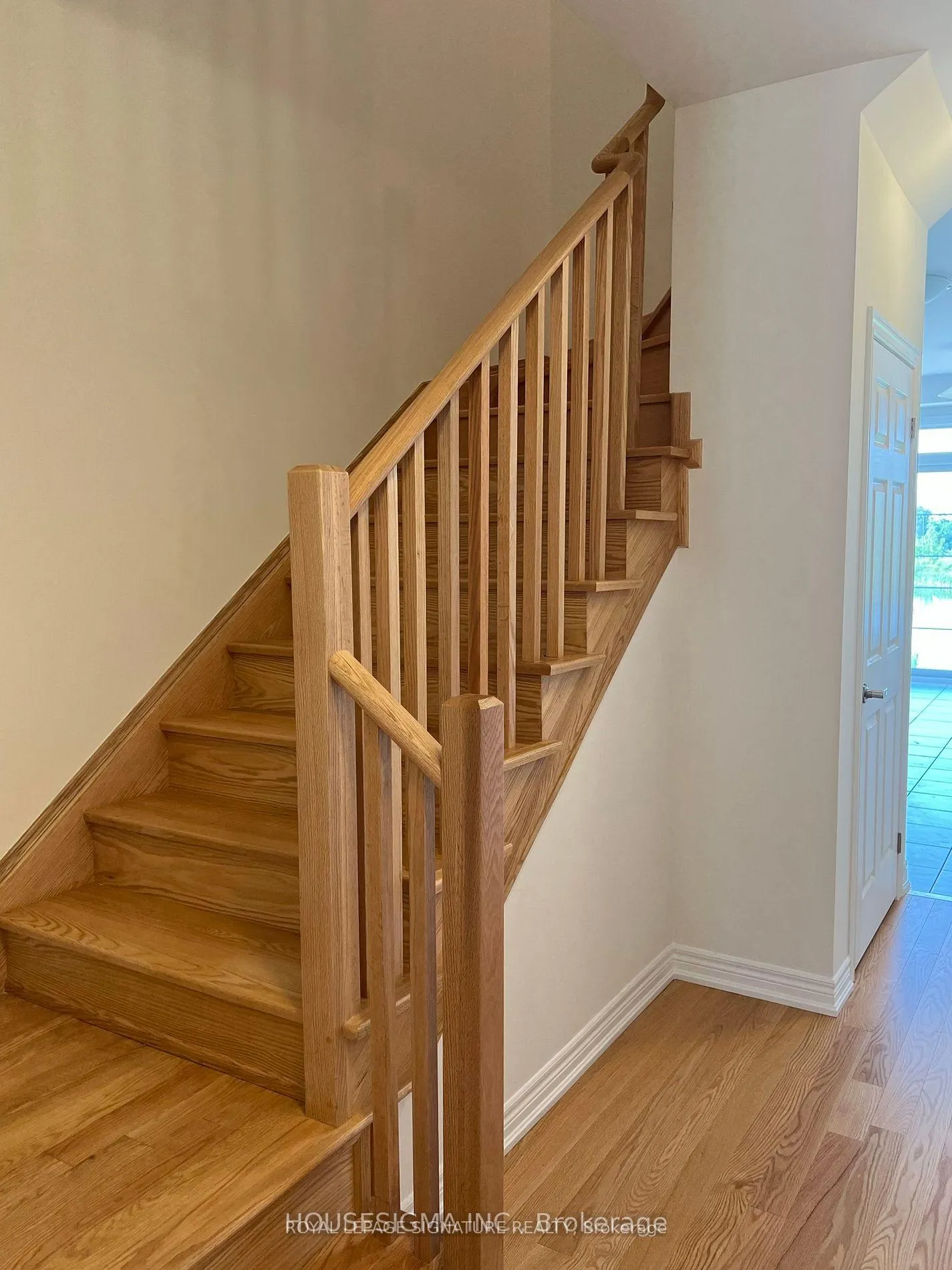 Photo 15 of 48 Bayardo Drive, Oshawa, Windfields — HOMEH