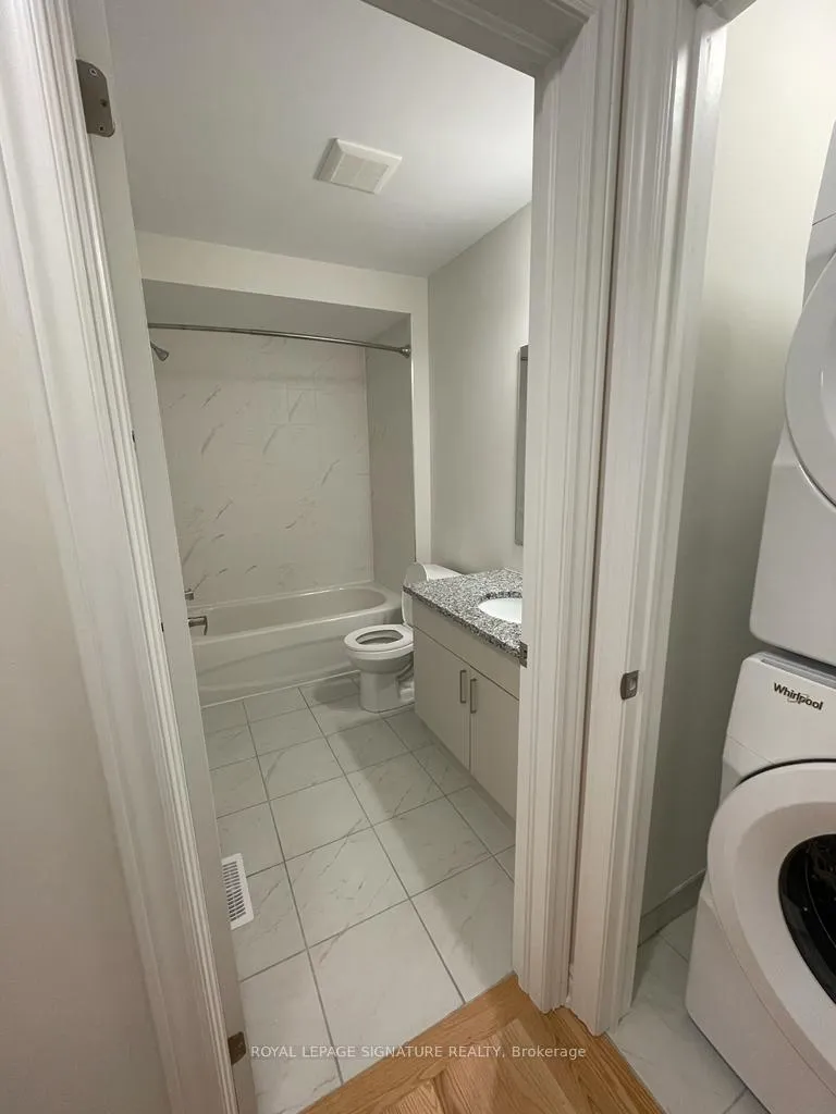 Photo 24 of 48 Bayardo Drive, Oshawa, Windfields — HOMEH