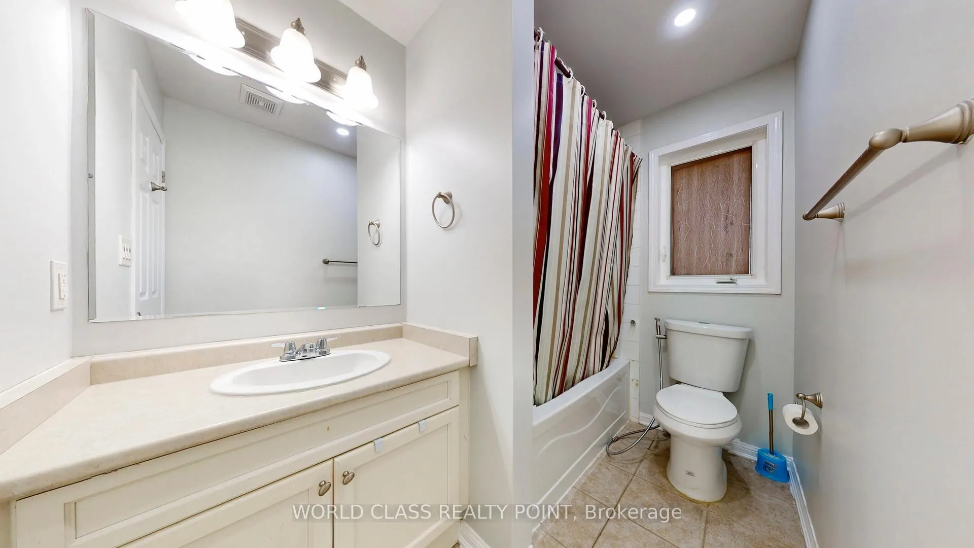 Photo 12 of 382 Pringle Avenue, Milton, Scott — HOMEH