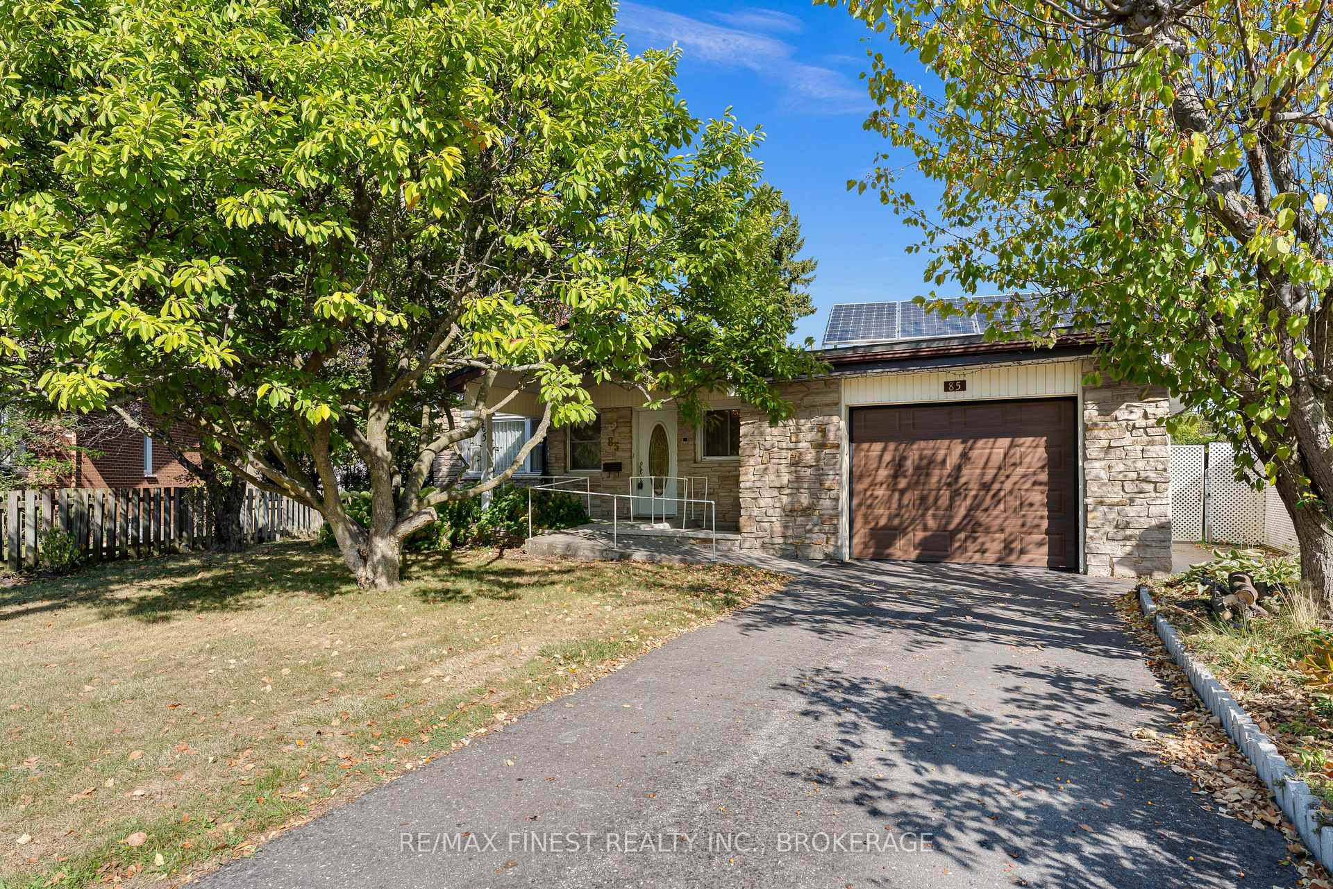 Photo 1 of 85 Holland Crescent, Kingston, Central City West — HOMEH