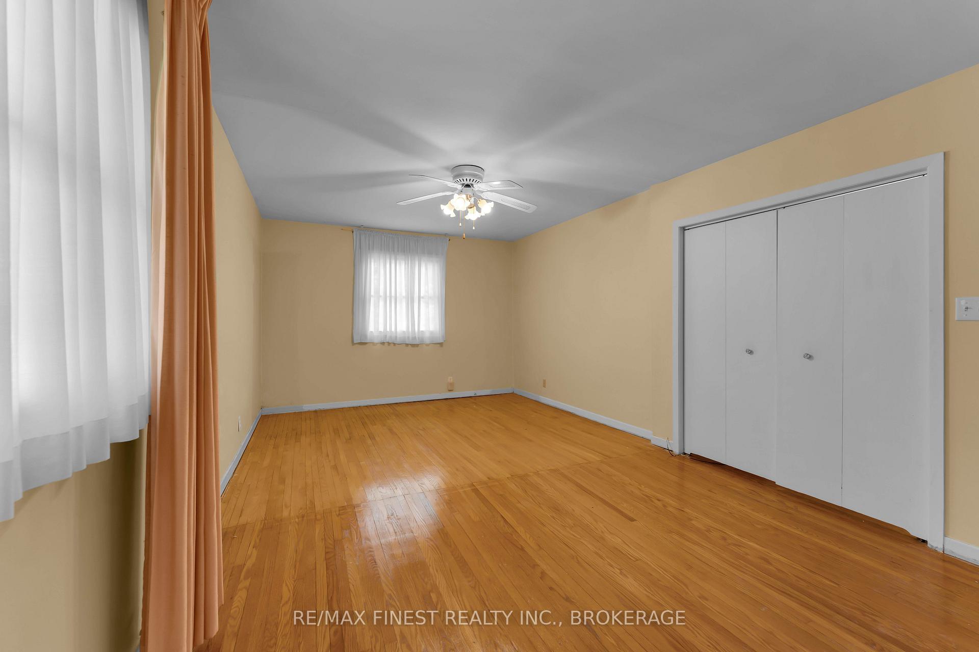 Photo 18 of 85 Holland Crescent, Kingston, Central City West — HOMEH