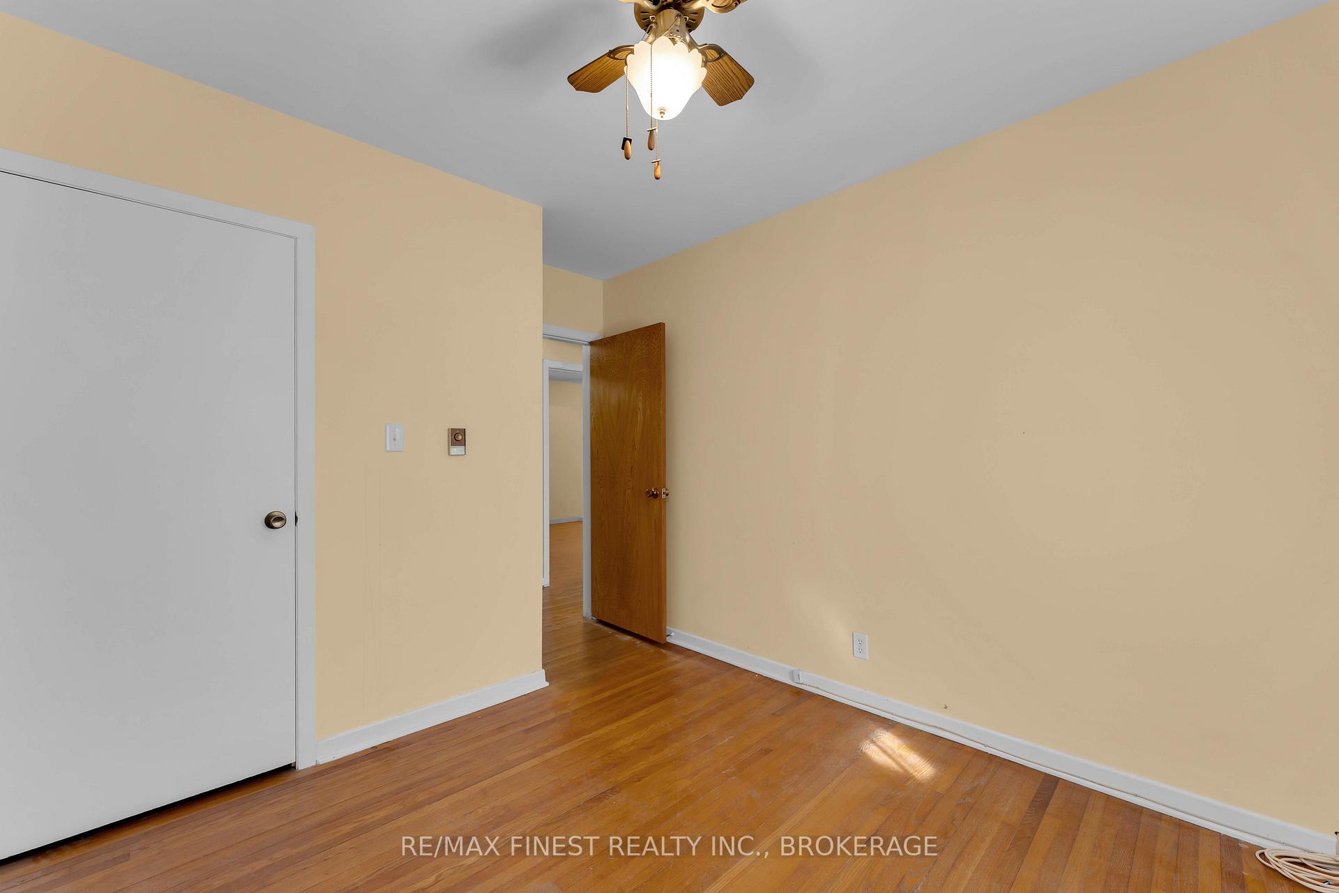 Photo 21 of 85 Holland Crescent, Kingston, Central City West — HOMEH