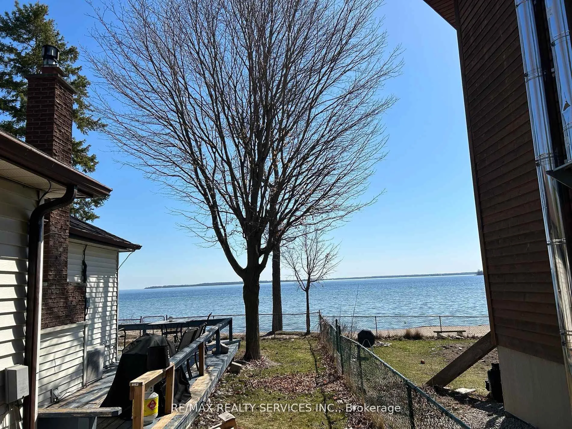 Photo 3 of 907 Adams Road, Innisfil, Alcona — HOMEH