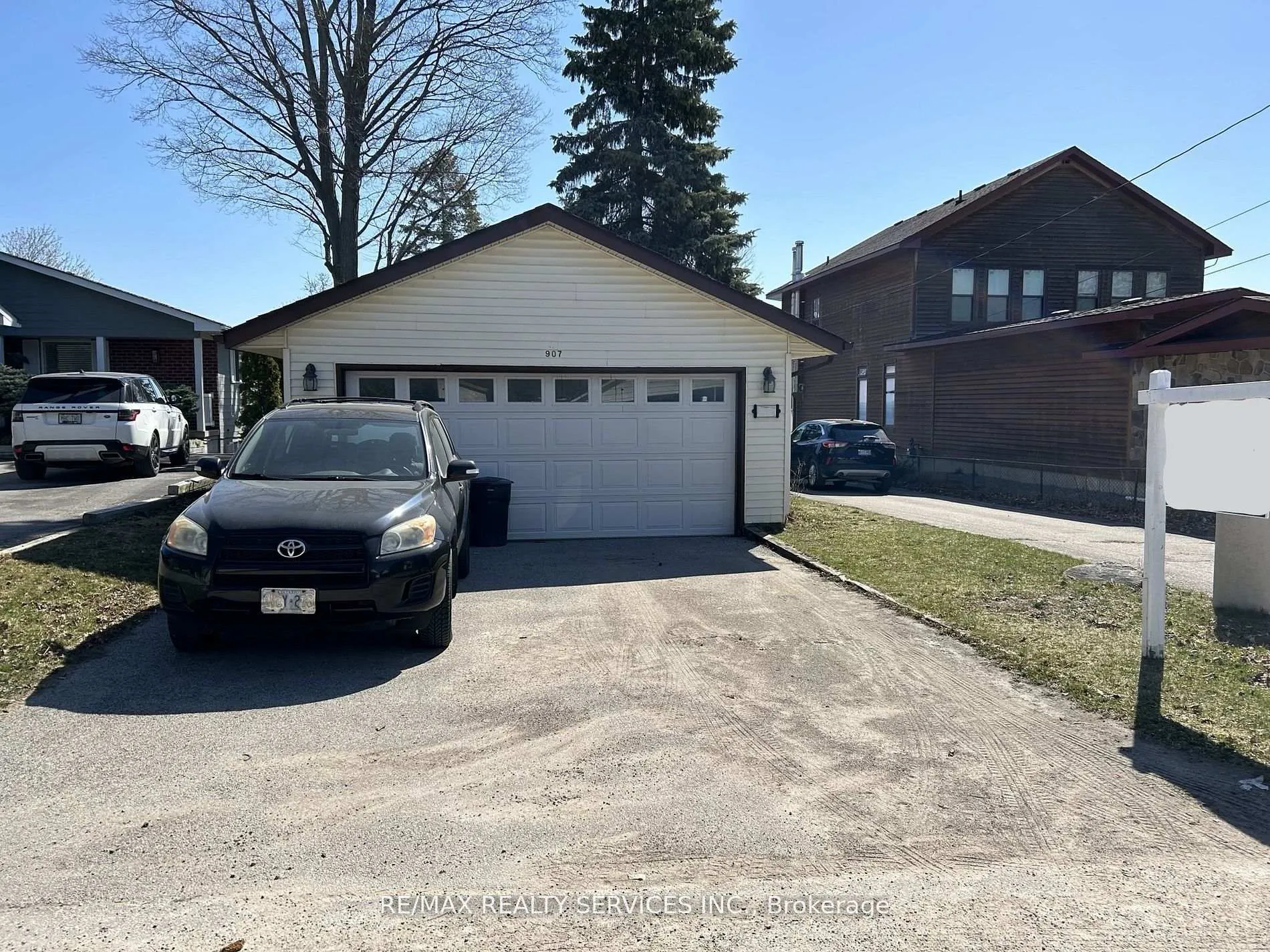 Photo 19 of 907 Adams Road, Innisfil, Alcona — HOMEH