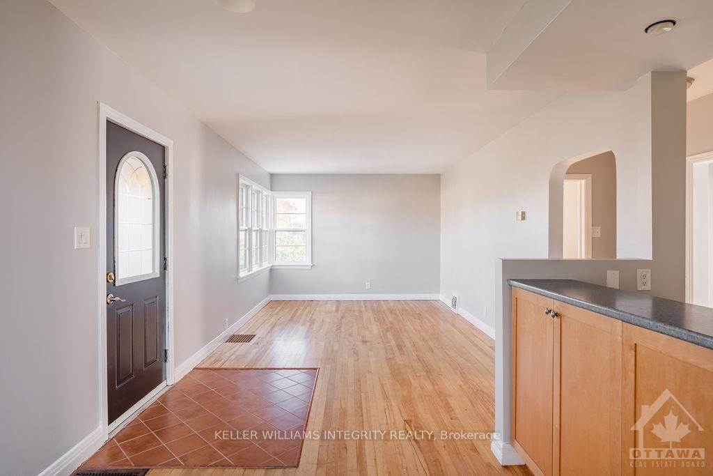 Photo 4 of 64 Tower Road, Ottawa, Meadowlands/St. Claire Gardens — HOMEH