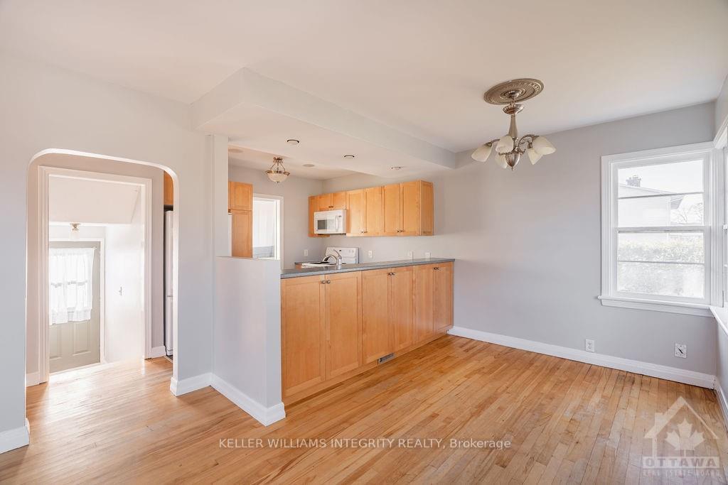 Photo 6 of 64 Tower Road, Ottawa, Meadowlands/St. Claire Gardens — HOMEH